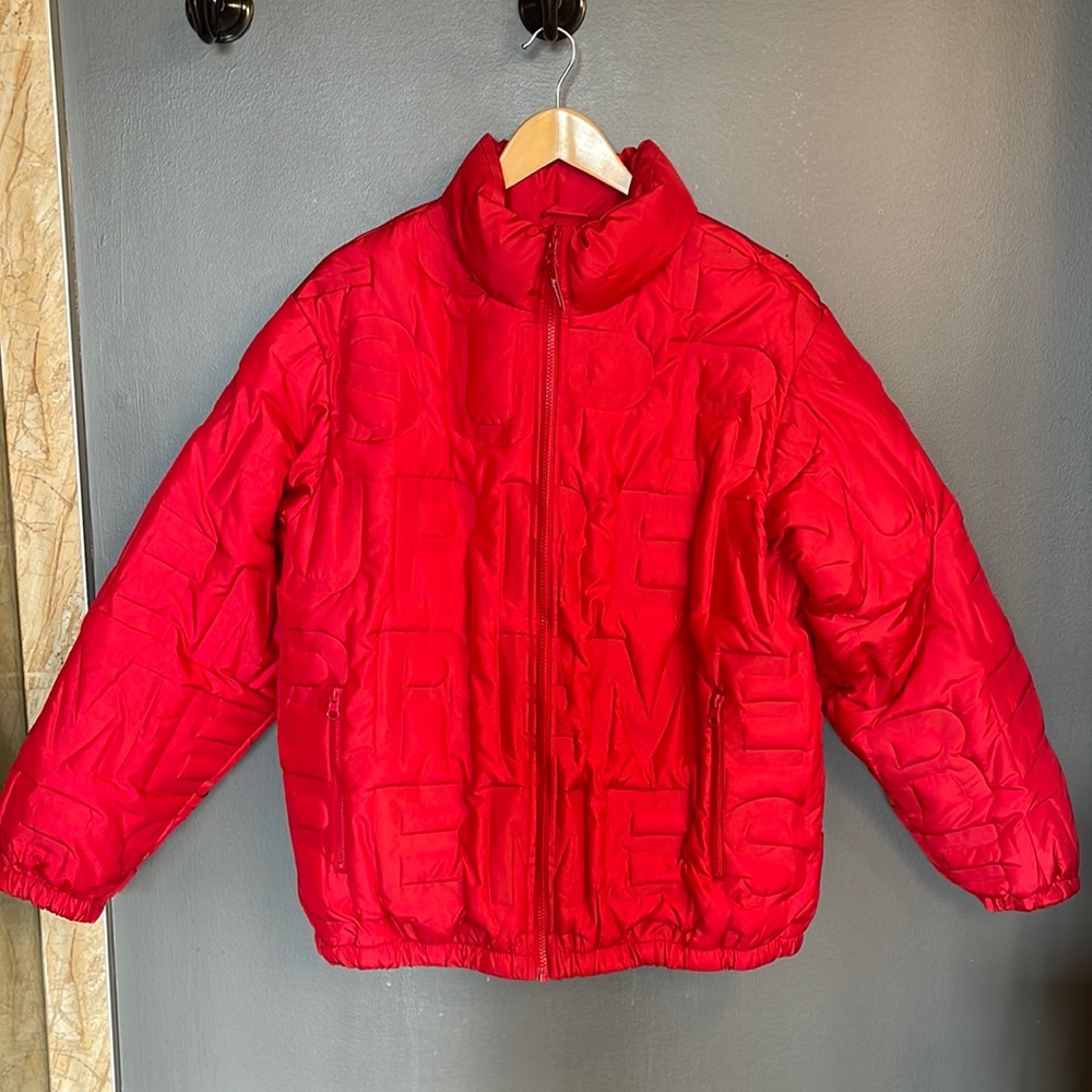 Super cool brand authentic new supreme, winter coat, men’s, medium red with tags